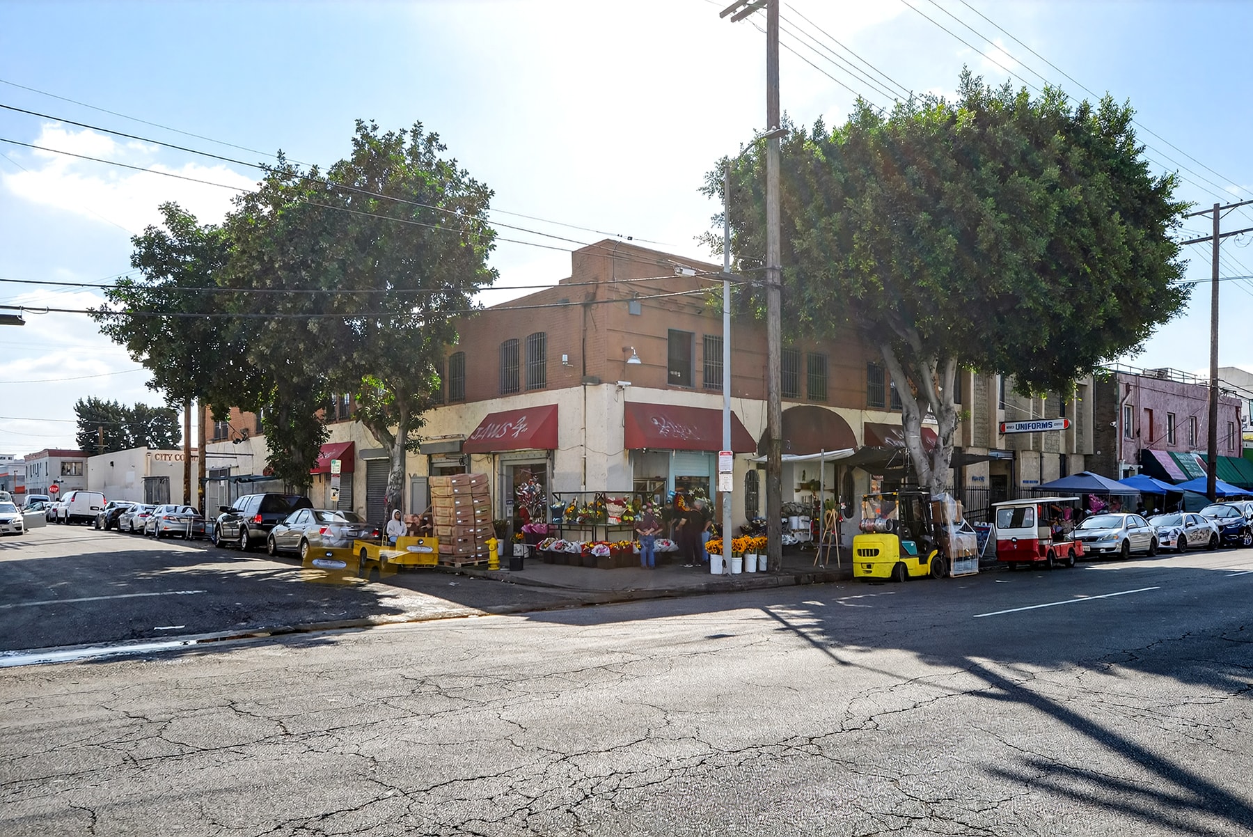 752 S San Pedro St, Los Angeles, CA for Sale