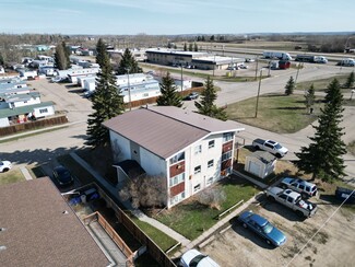 Bowden, AB Apartments - 2337 20 Av