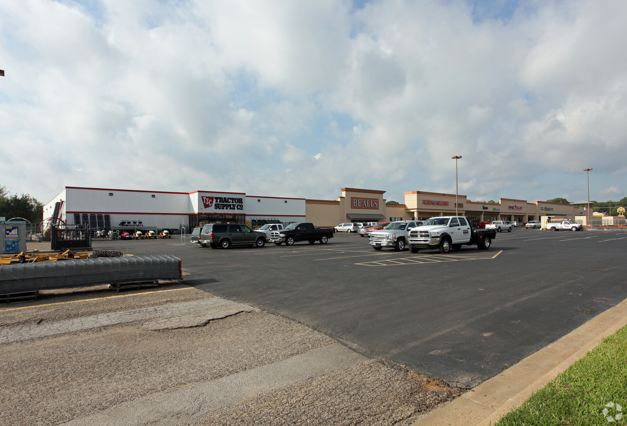 301 E Highway 243, Canton, TX for Rent