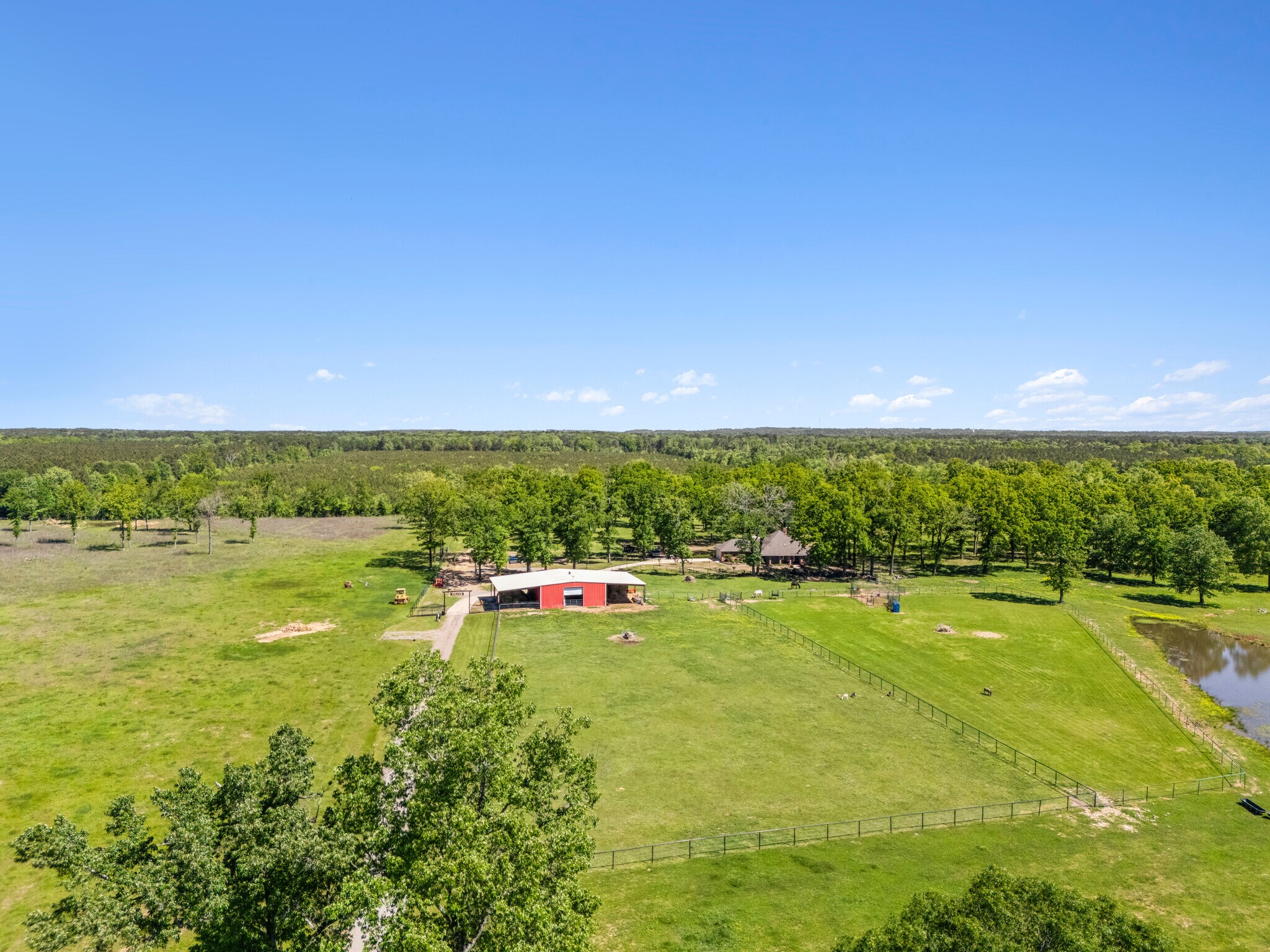 6670 N Lakeshore Dr, Shreveport, LA for Sale
