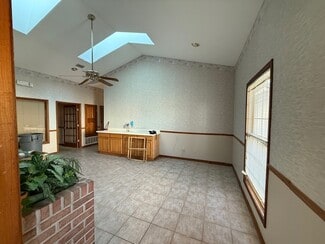 Gulf Breeze, FL Office - 3073 Gulf Breeze Pky Gulf Breeze, FL Office - 3073 Gulf Breeze Pky