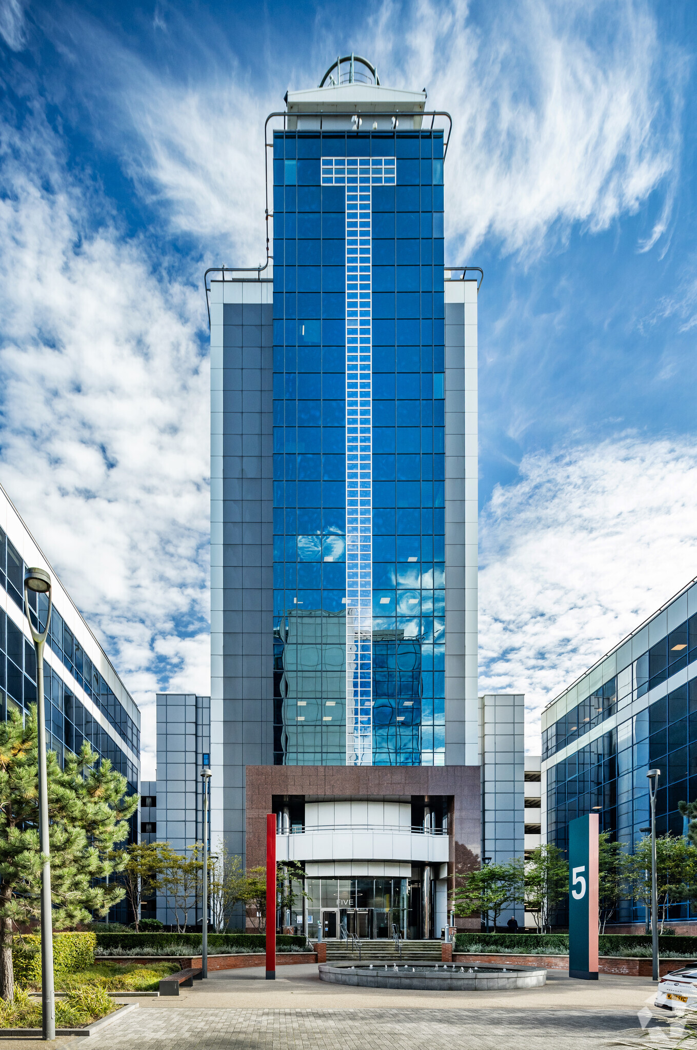 5 Exchange Quay, Salford, LAN for Rent