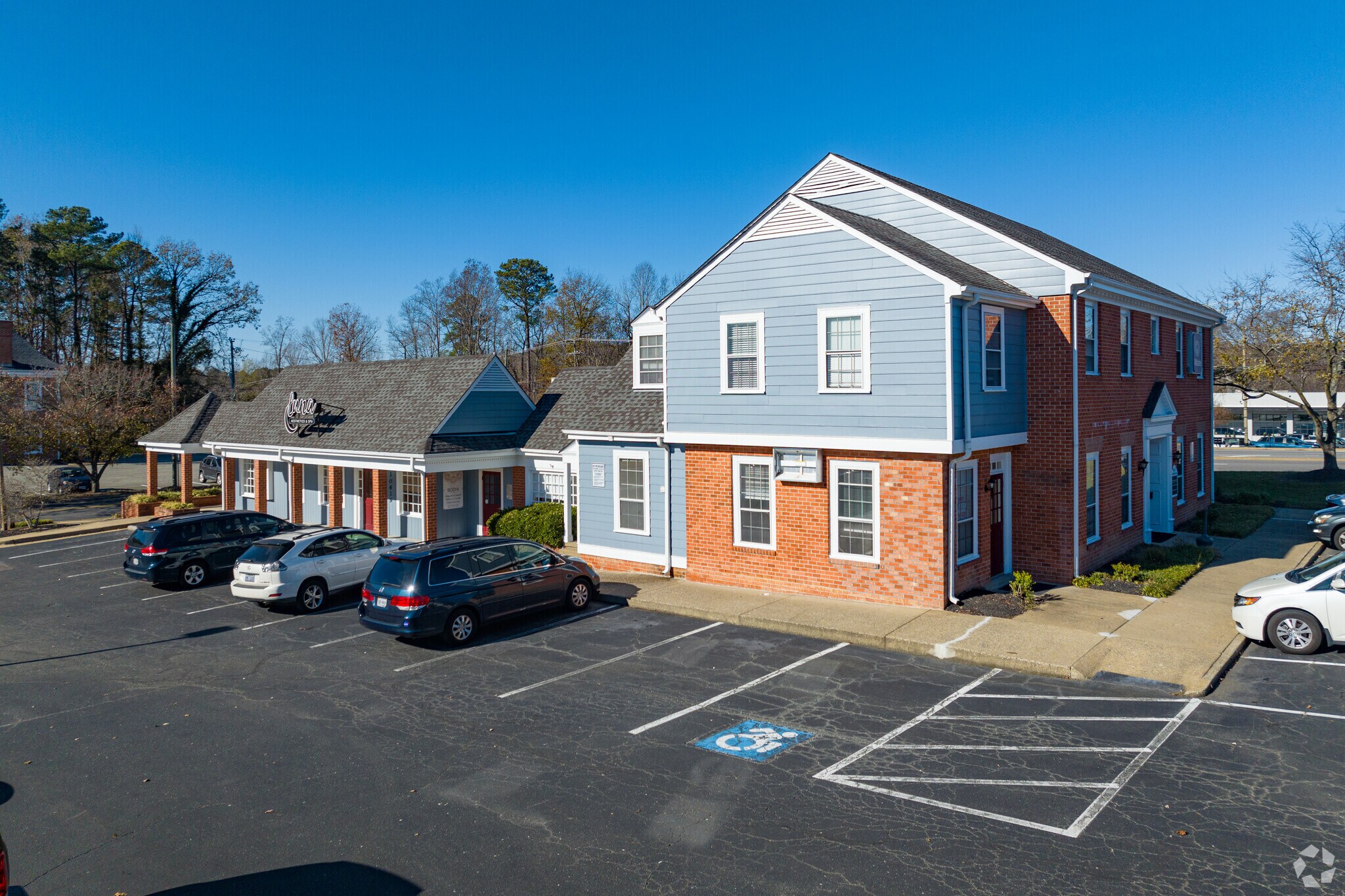 1060510623 Patterson Ave Richmond, VA 23233 Shopping Center Property