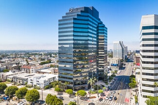 Los Angeles, CA Coworking Space - 12100 Wilshire Blvd