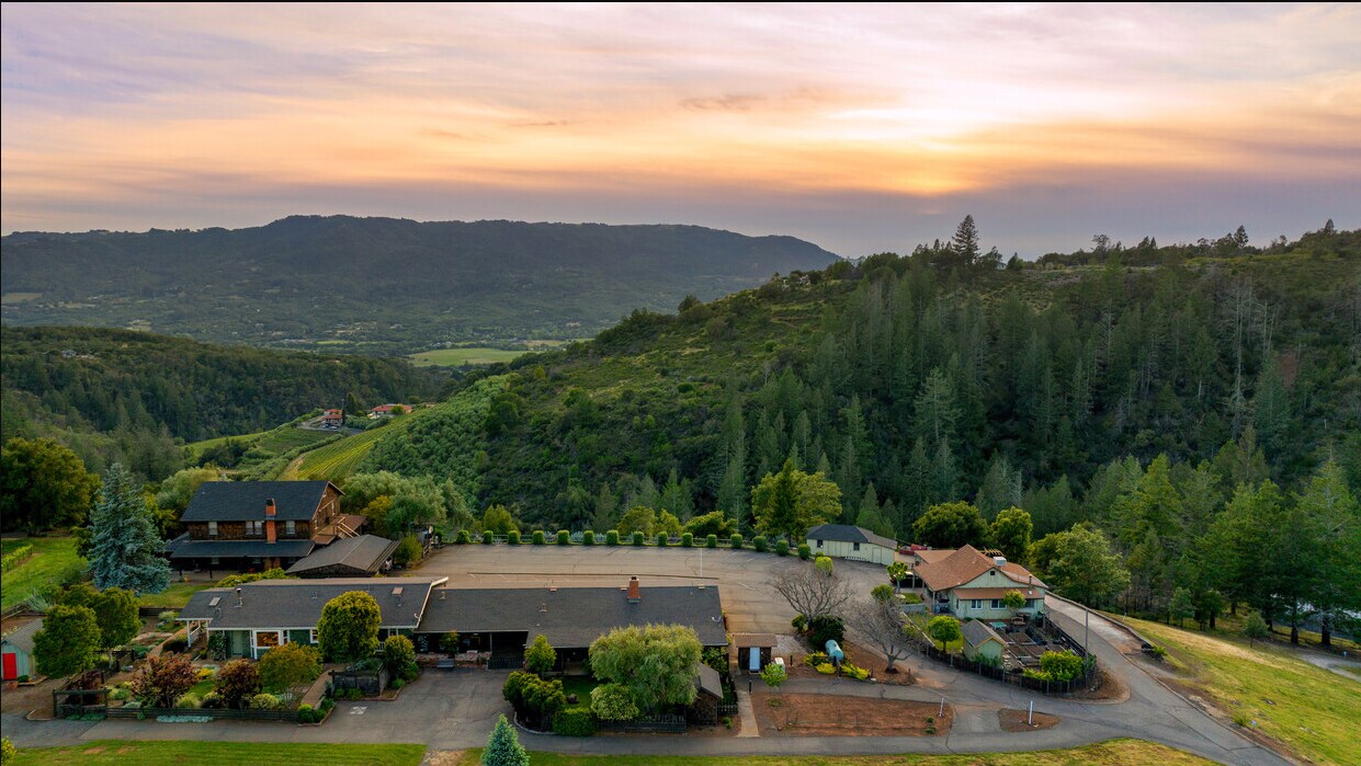 1550 Moon Mountain Rd, Sonoma, CA for Sale