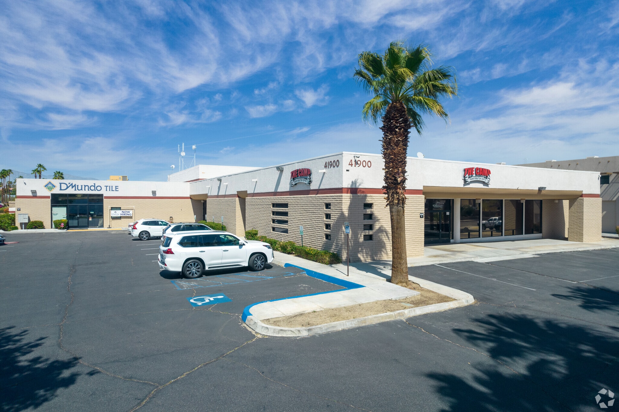 41900 Corporate Way, Palm Desert, CA for Rent