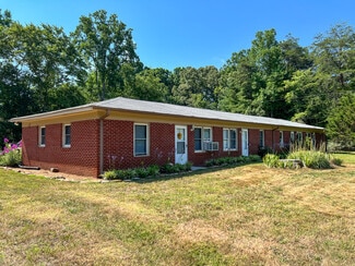 Forest City, NC Apartments - 144 Nottingham Dr