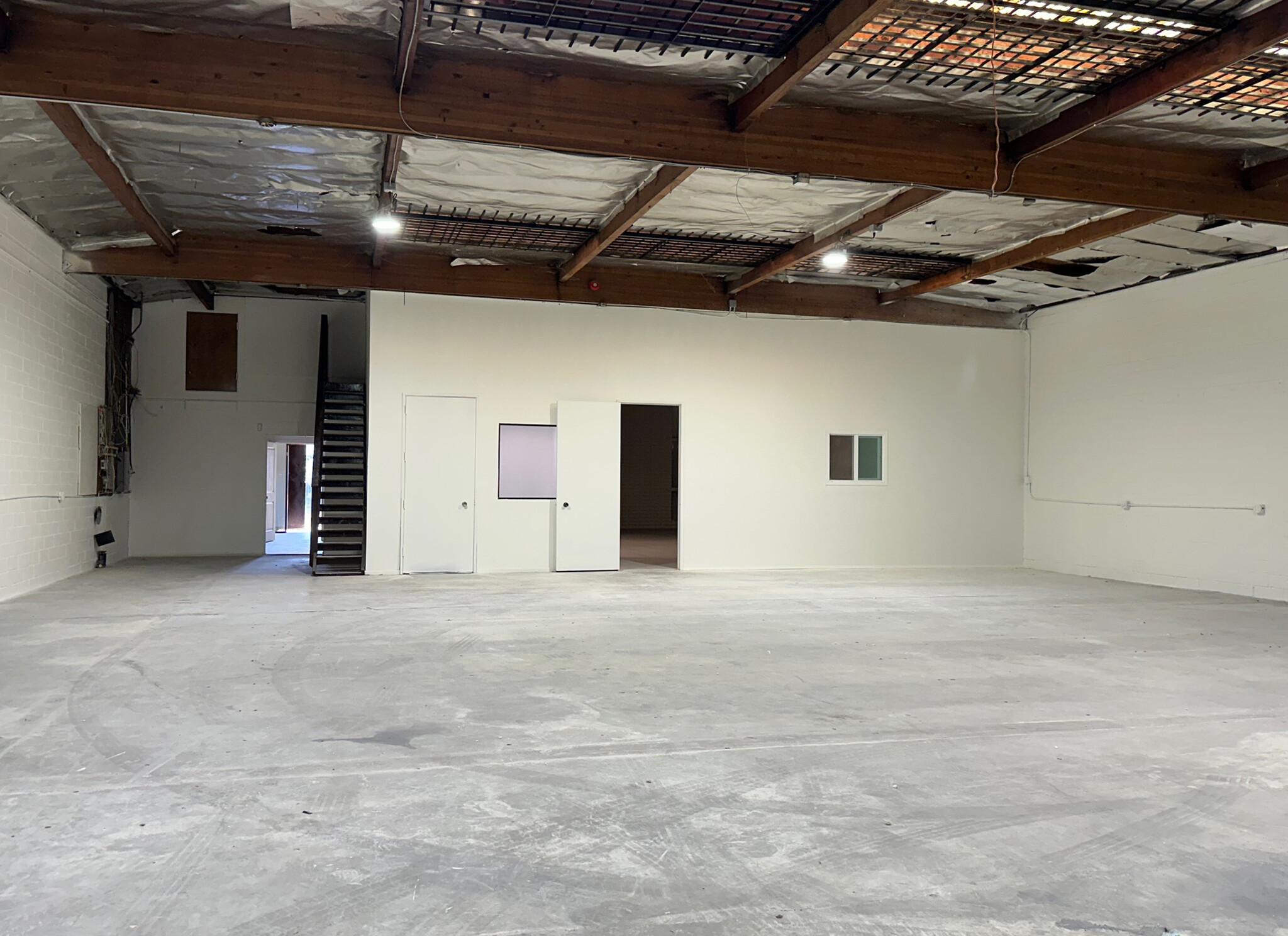 1384-1388 Newton St, Los Angeles, CA for Rent