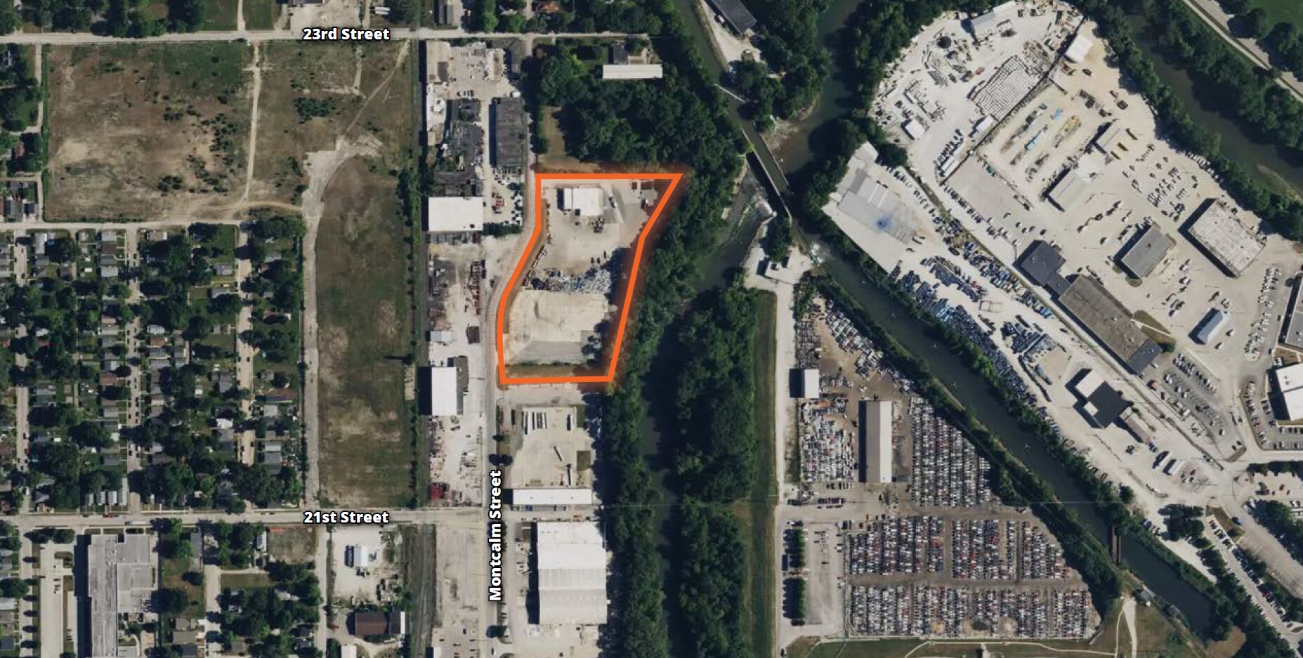 2200 Montcalm St, Indianapolis, IN for Rent