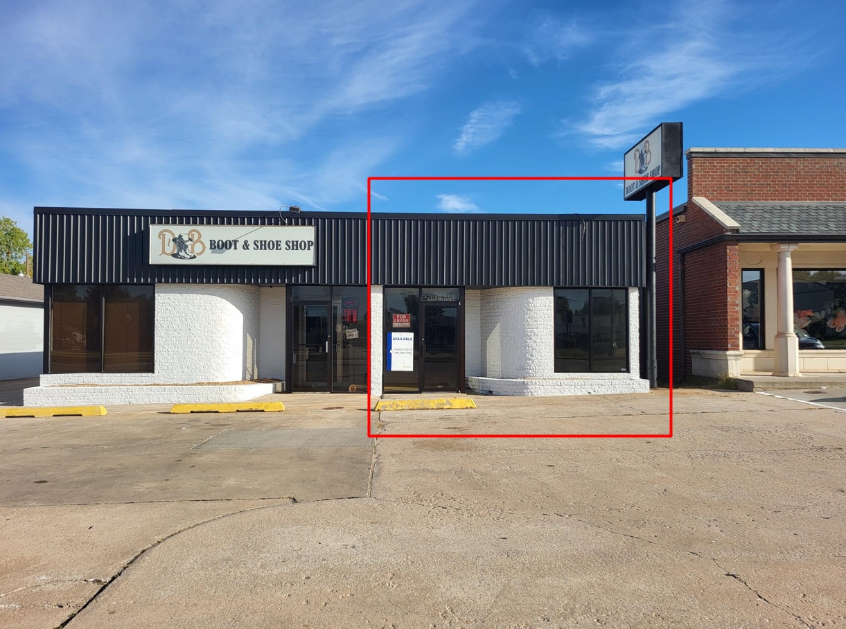 2111-2113 W Main St, Norman, OK for Rent