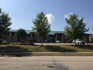 2128 Midlands Ct, Sycamore, IL for Rent