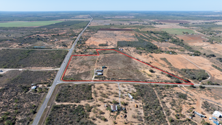 Jourdanton, TX Commercial Land - 6286 FM 2146