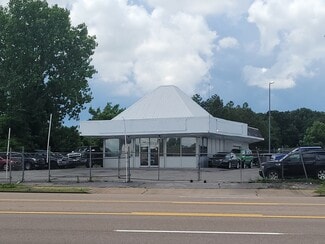 Memphis, TN Freestanding - 3635 Lamar Ave Memphis, TN Freestanding - 3635 Lamar Ave