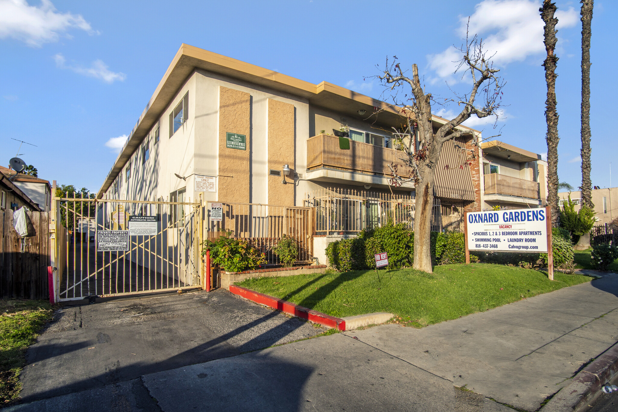 14015 Oxnard St, Van Nuys, CA for Sale