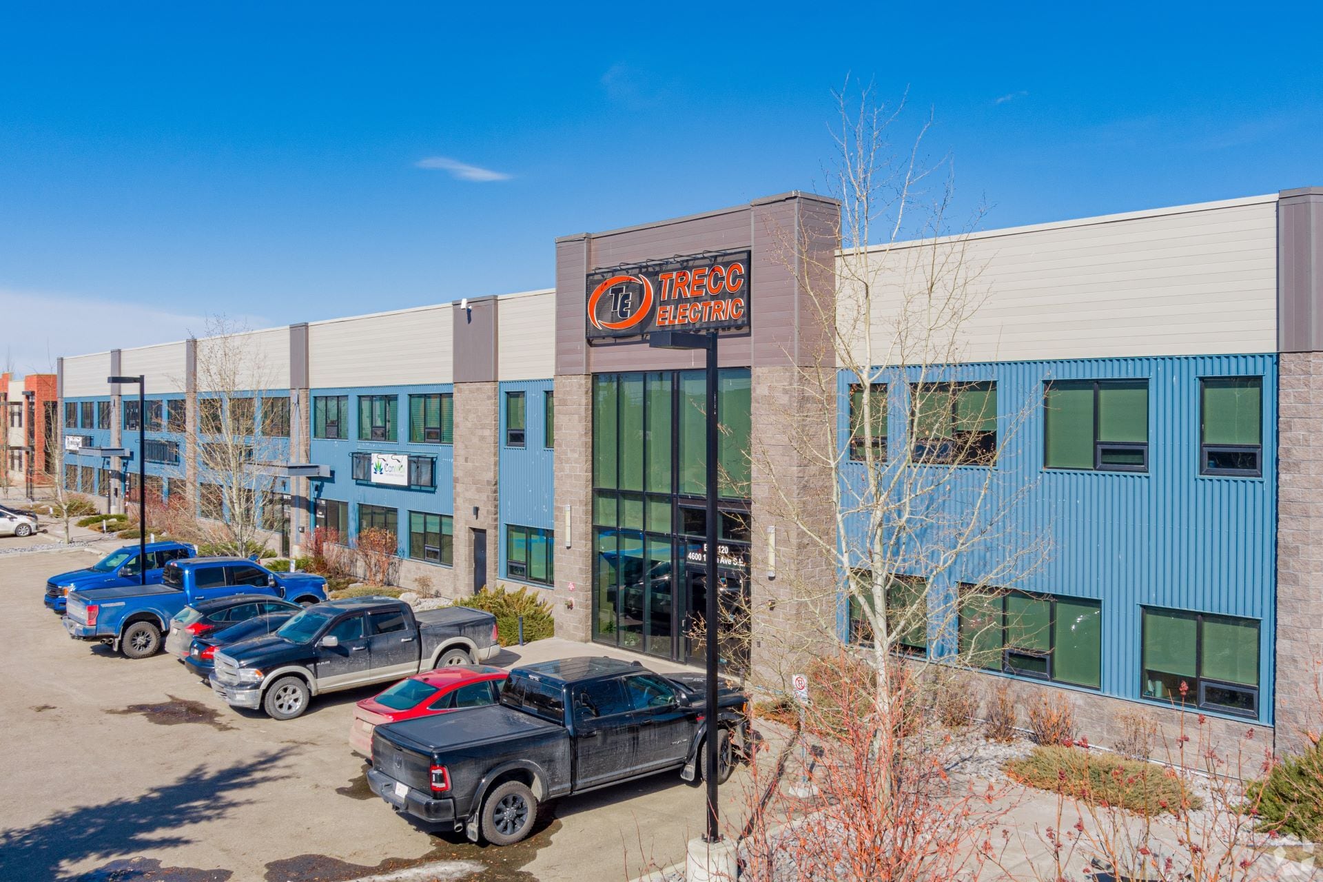 4600 104th Ave SE, Calgary, AB for Rent