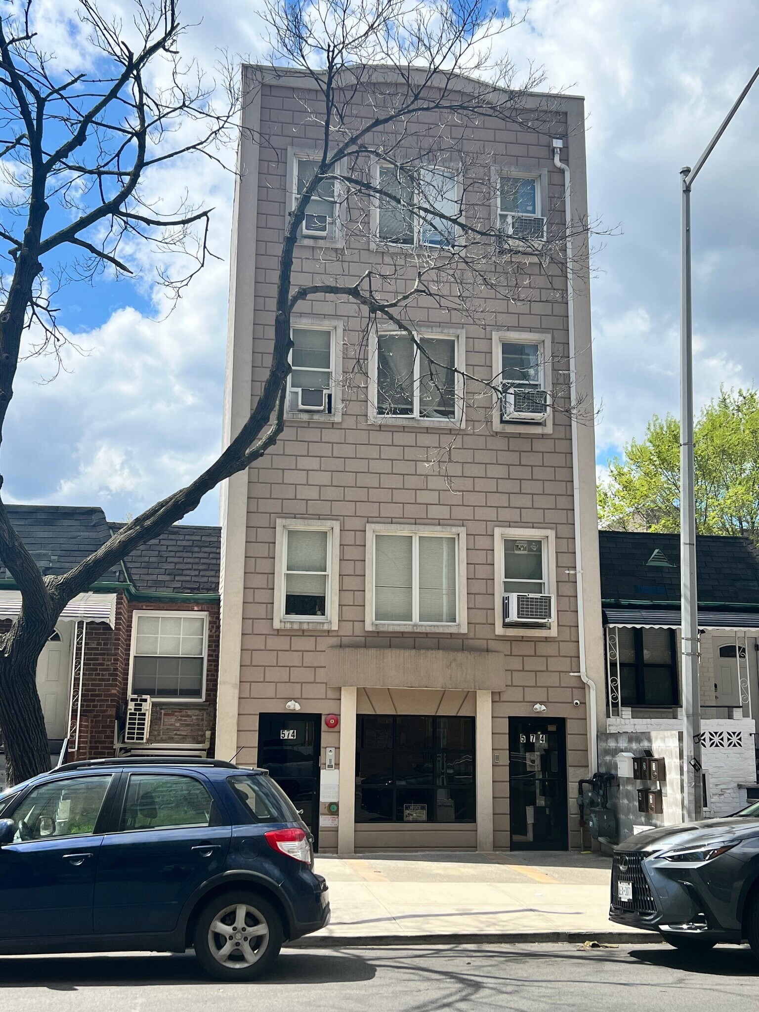 574 Schenectady Ave, Brooklyn, NY for Rent