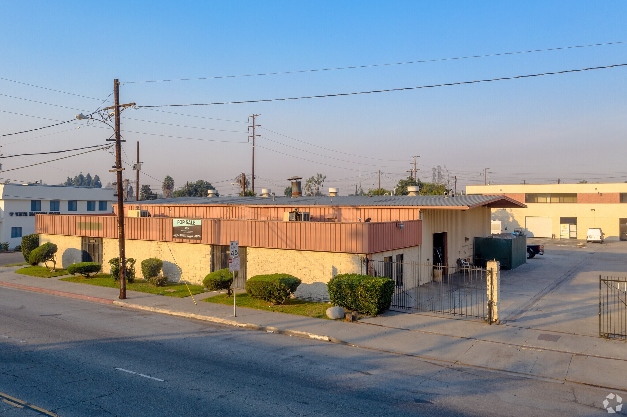 14361 Garfield Ave Paramount, CA 90723 Industrial Property for Lease on