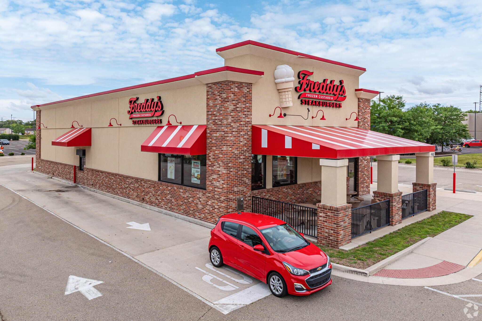 9901 Orlando St, Machesney Park, IL for Rent