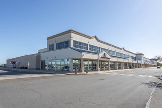Farmingdale, NY Retail - 234 Airport Plaza Blvd