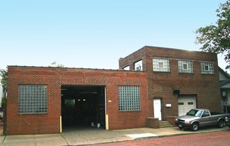 Cleveland, OH Warehouse - 1353 E 171st St