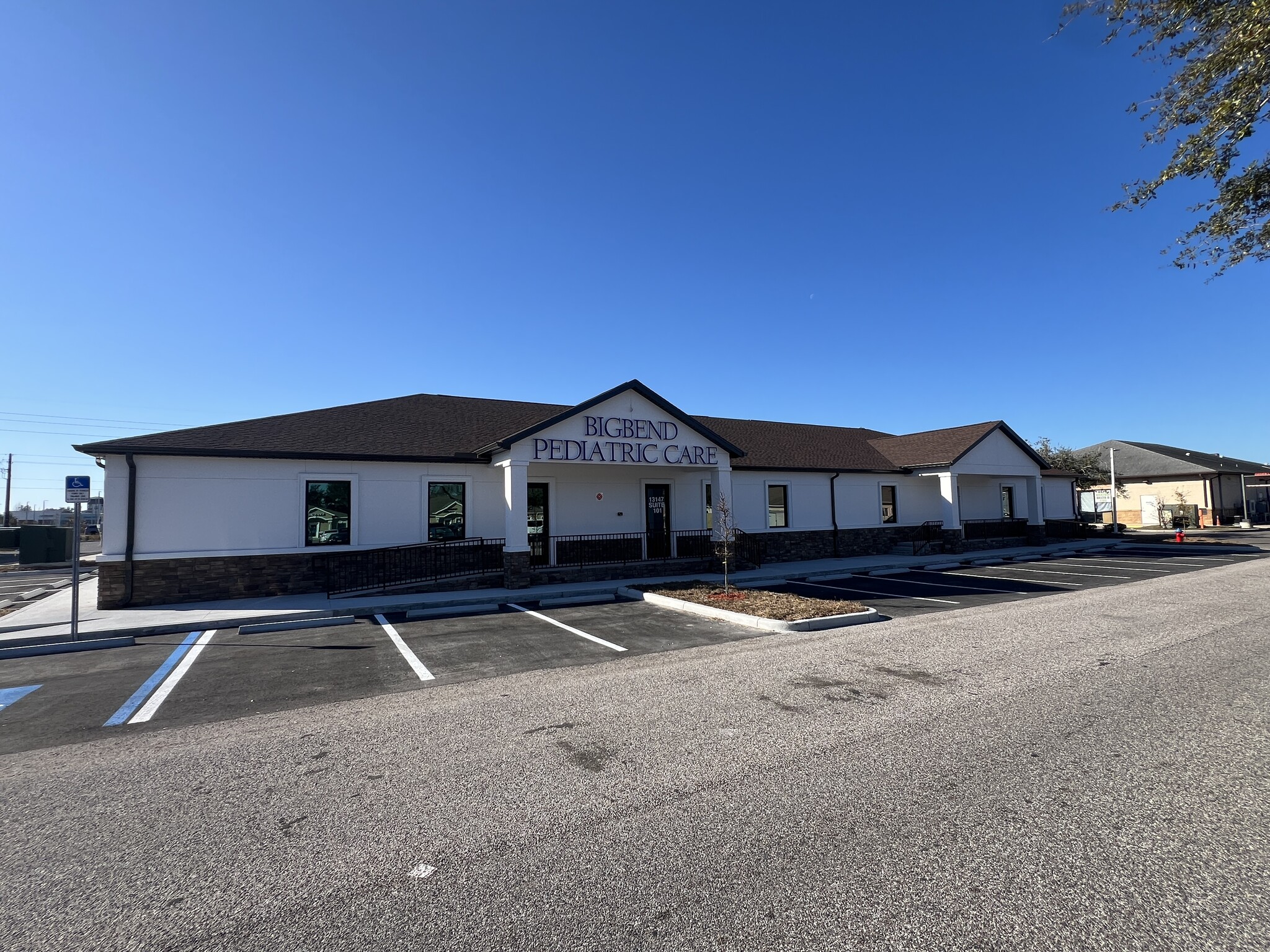 13135 Kings Lake Dr, Gibsonton, FL for Rent
