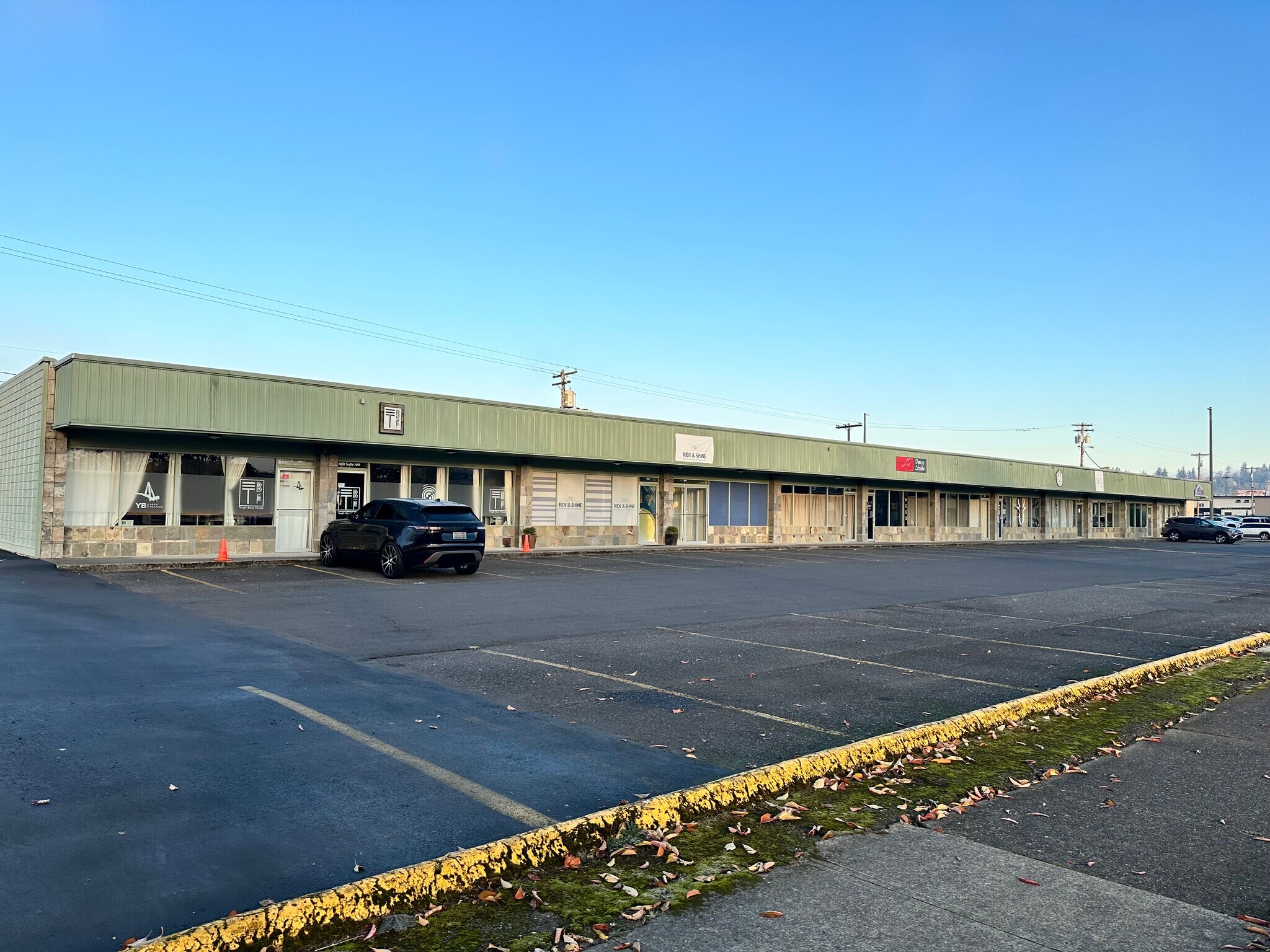 1051 14th Ave, Longview, WA for Rent