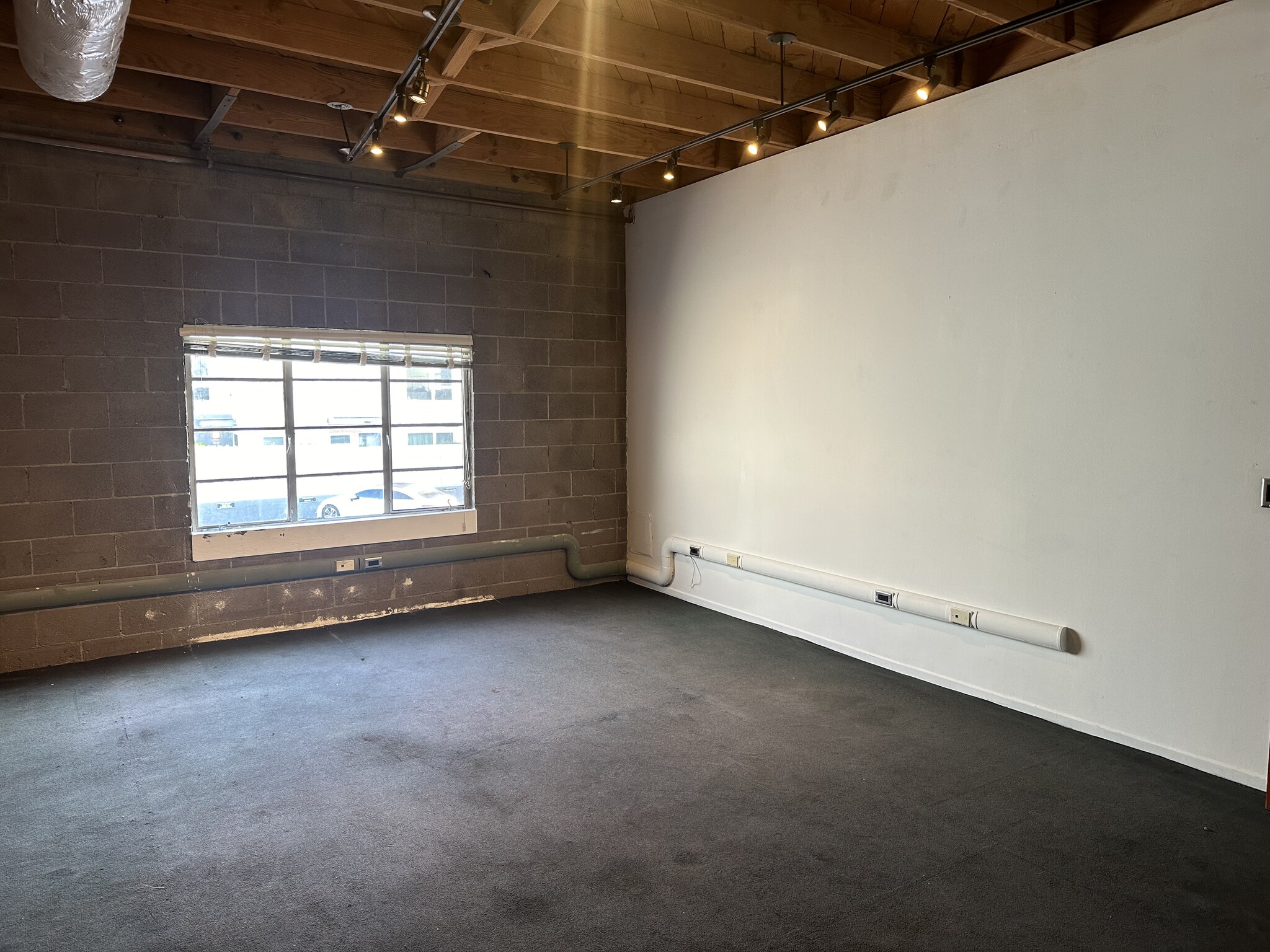 5625-5633 Hollywood Blvd, Hollywood, CA for Rent