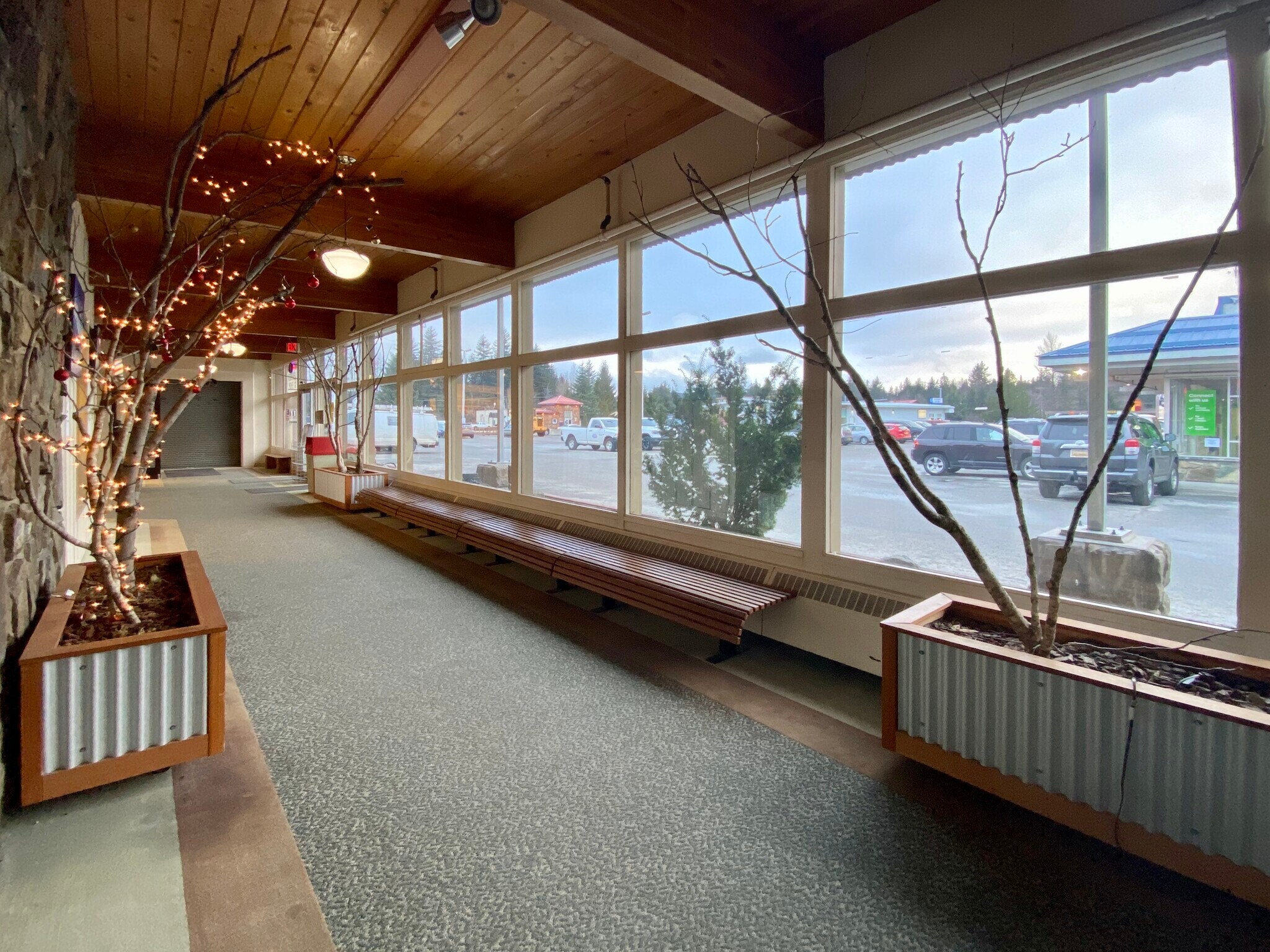 9131 Glacier Hwy, Juneau, AK for Rent