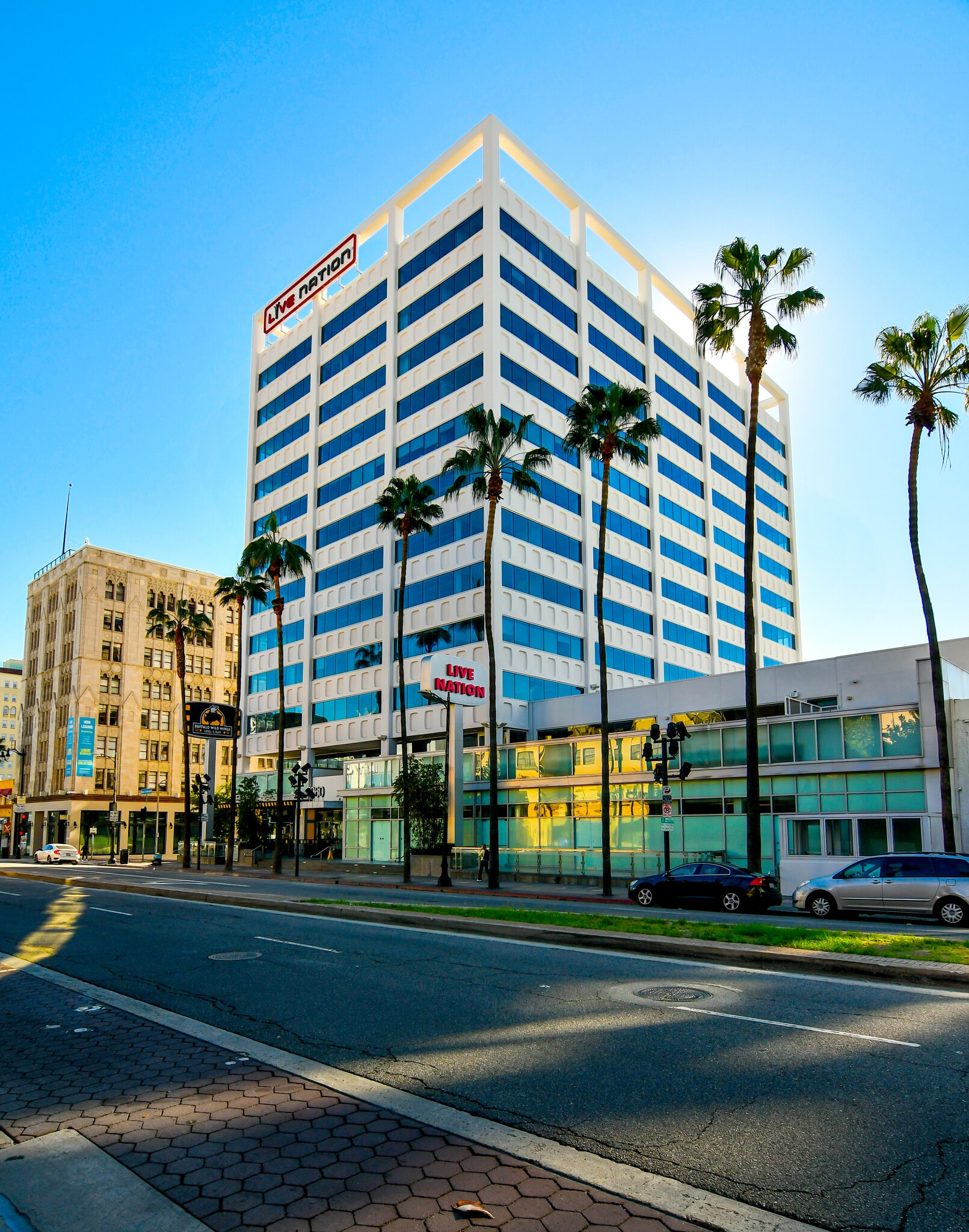 7060 Hollywood Blvd, Los Angeles, CA for Rent