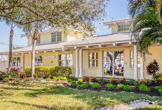 Bradenton, FL Office - 525 8th St W