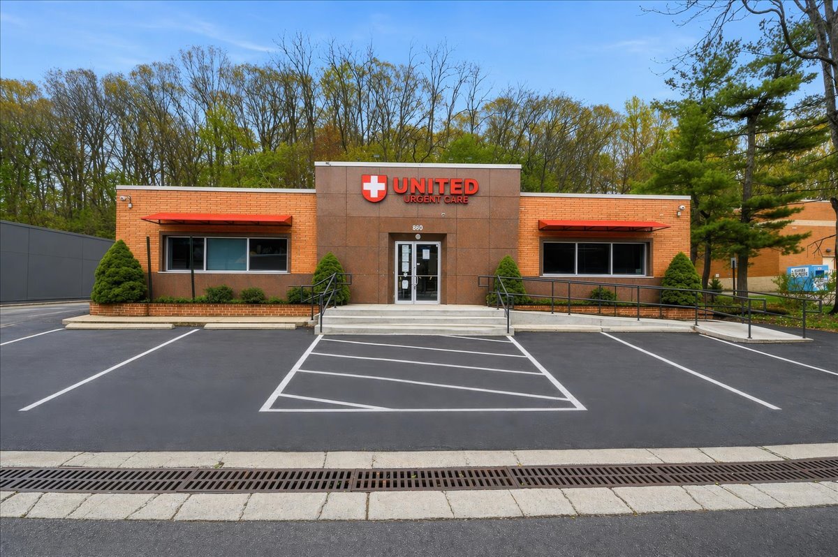 860 Central Park Ave, Scarsdale, NY for Rent