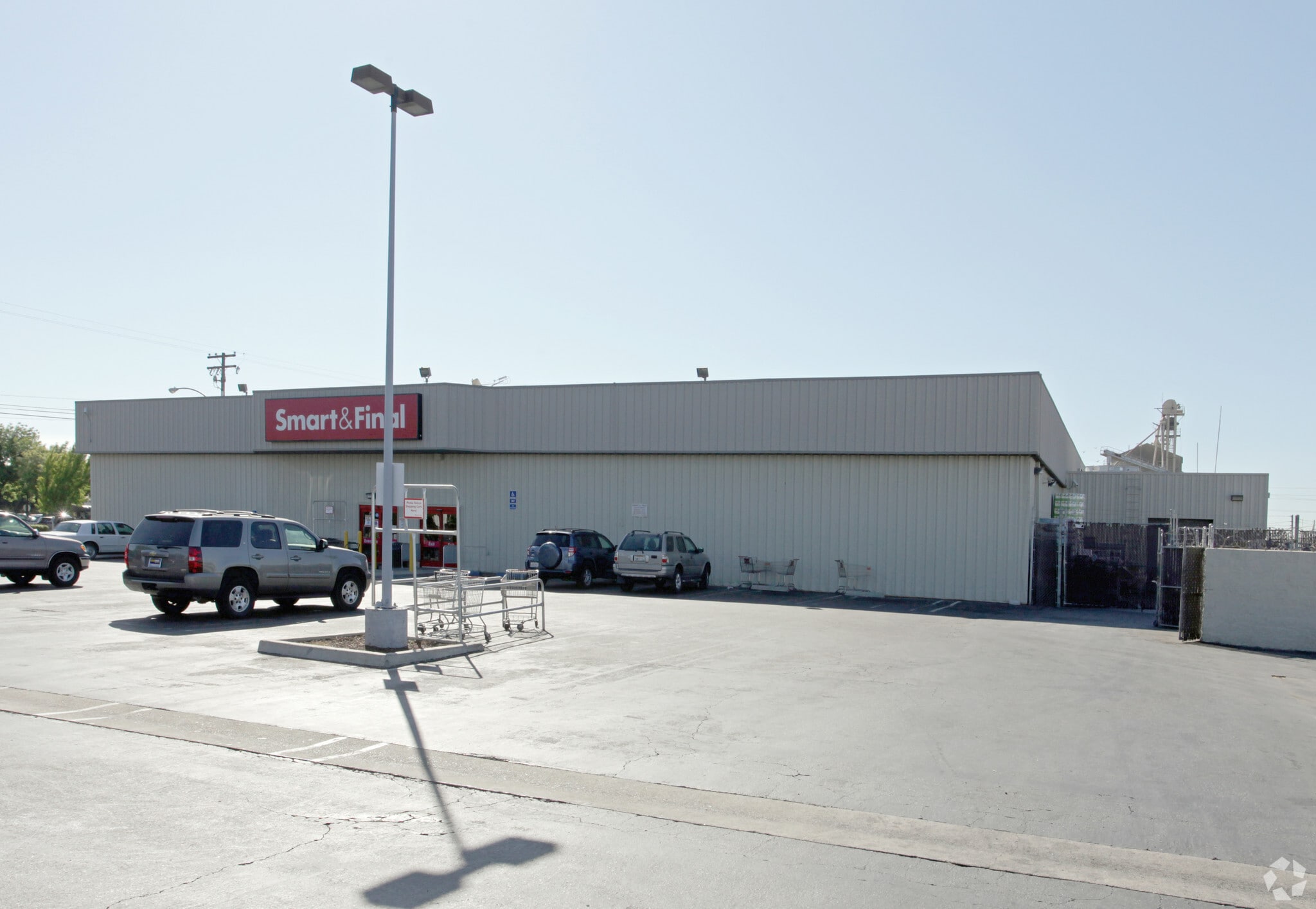 801 9th St, Modesto, CA for Rent