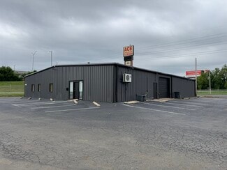 Tulsa, OK Industrial - 6547 E Skelly Dr