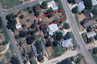 La Coste, TX Commercial Land - 11619 Castro Ave