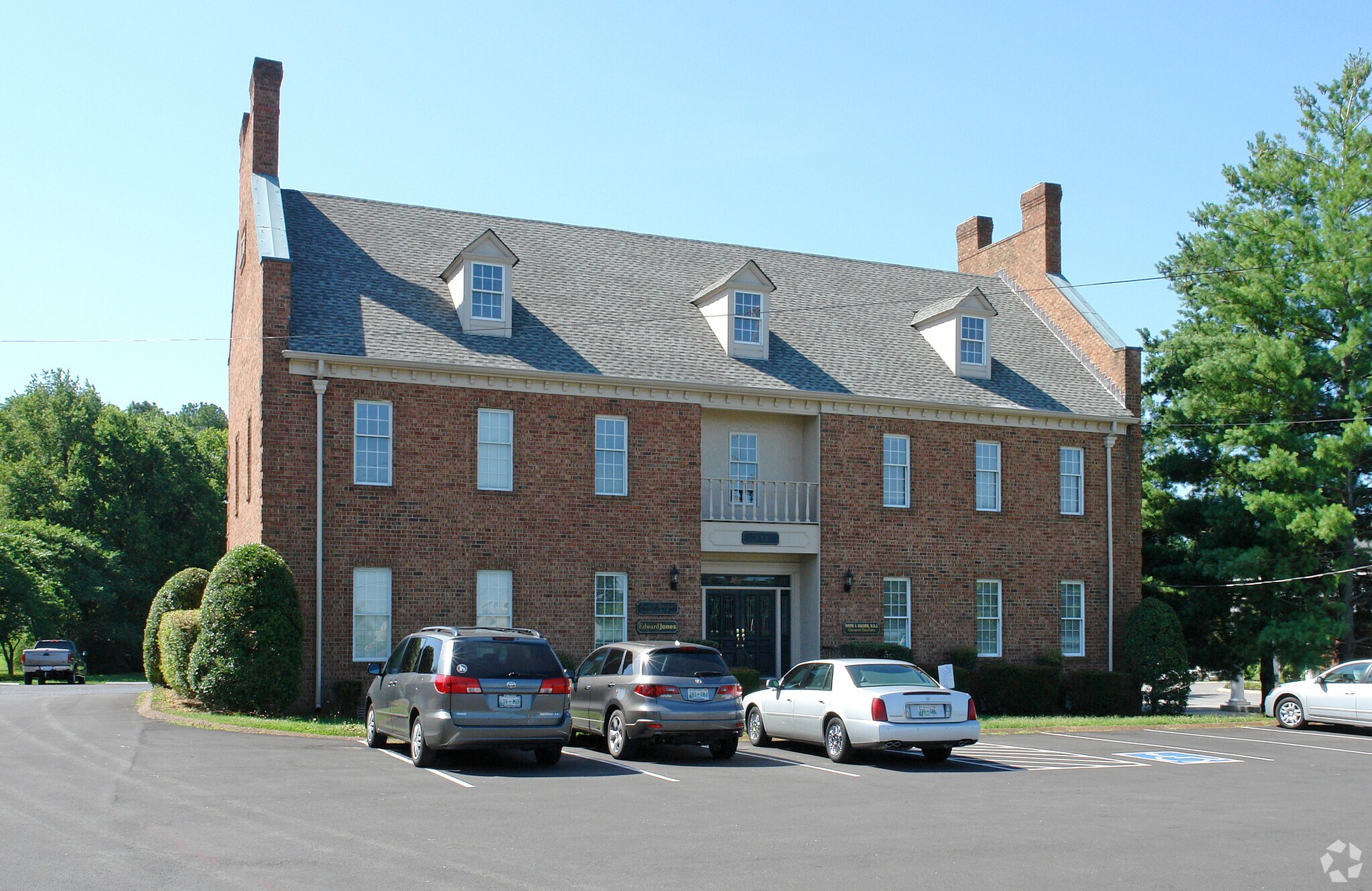 311 E Main St, Hendersonville, TN for Rent