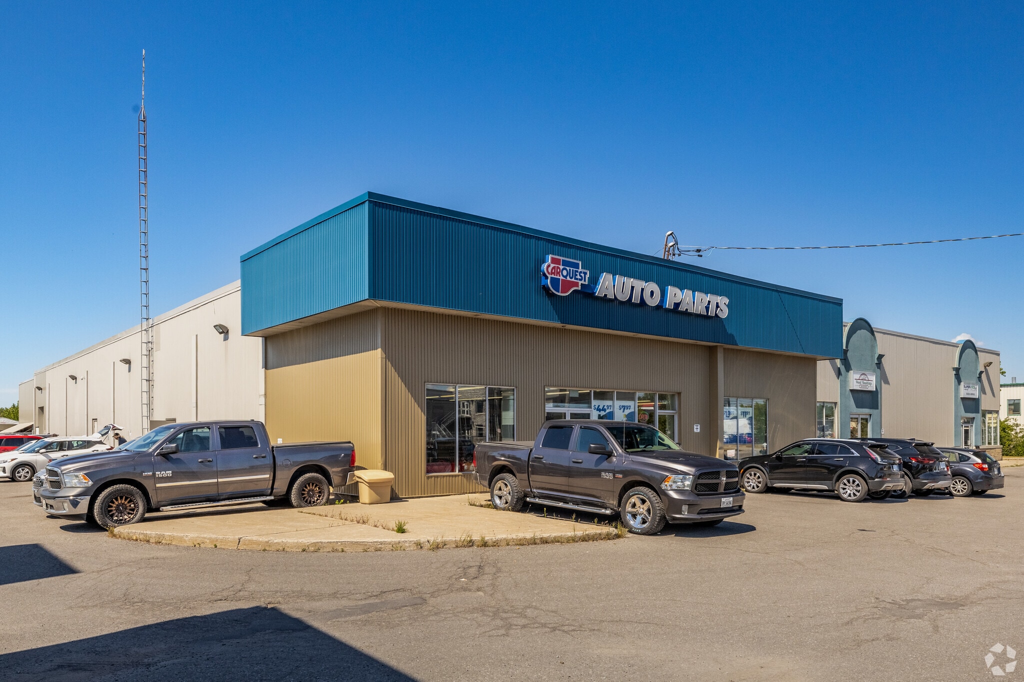 1528 Star Top Rd, Ottawa, ON for Sale