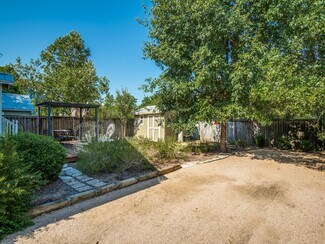 Boerne, TX Office - 118 N Plant Ave