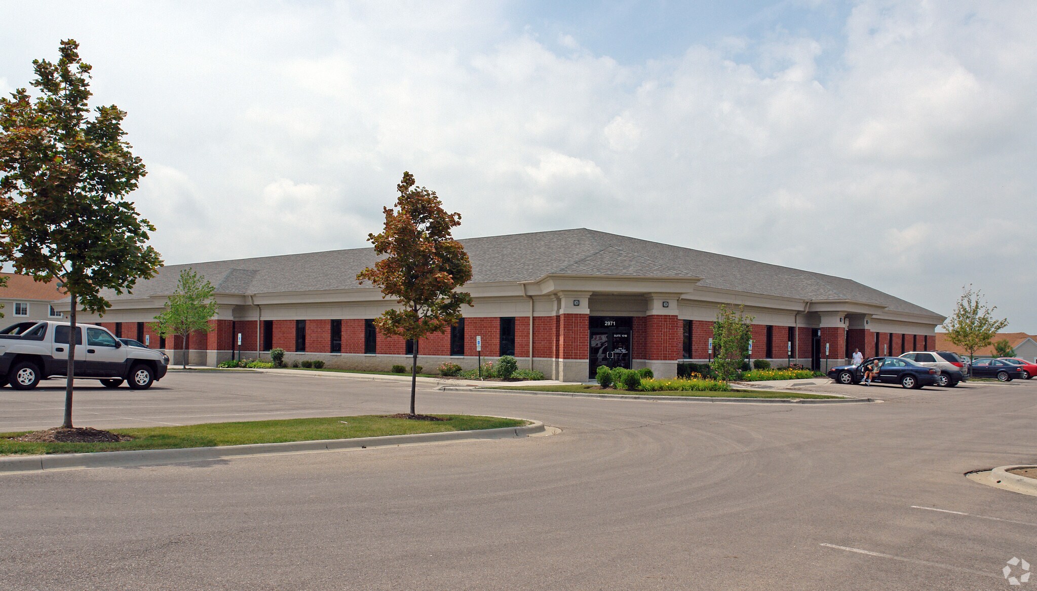 2971 Algonquin Rd Algonquin, IL 60102 Office Property for Lease on