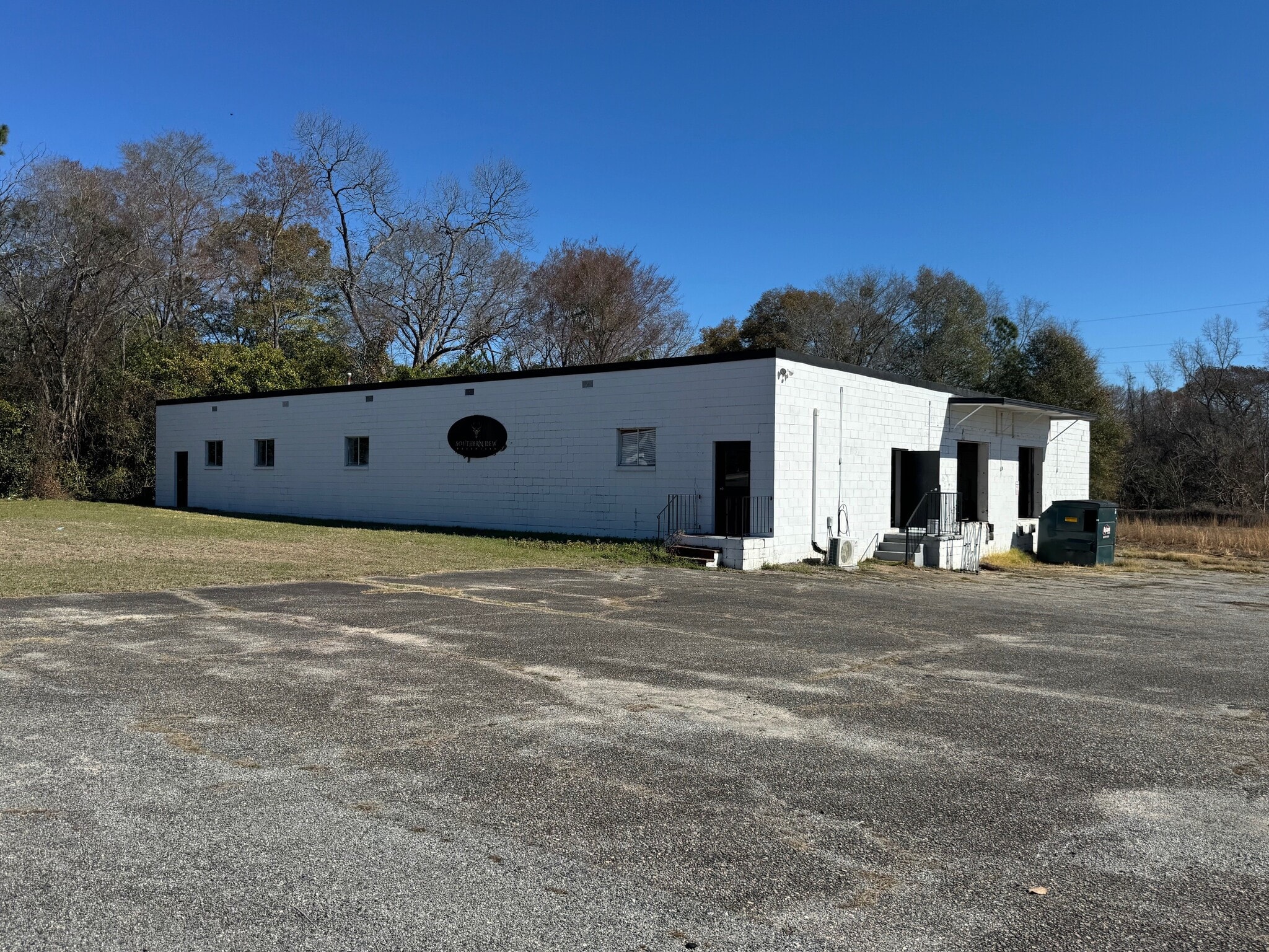121 S Jackson St, Hawkinsville, GA for Sale