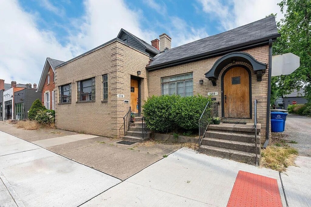 226228 Thurman Ave Columbus, OH 43206 MultiFamily Property for Sale on