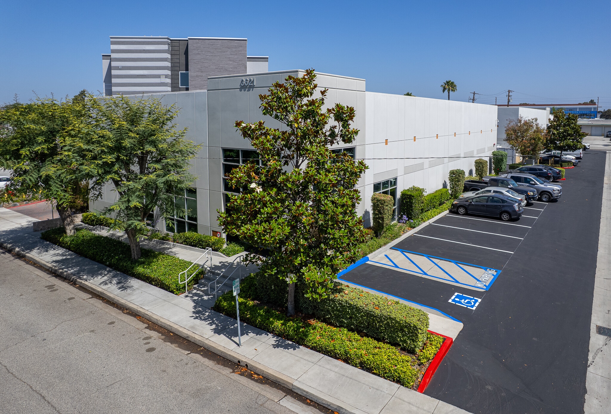 3621 Serpentine Dr, Los Alamitos, CA for Sale