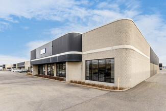 Montréal, QC Industrial - 3524-3460 Boul Poirier