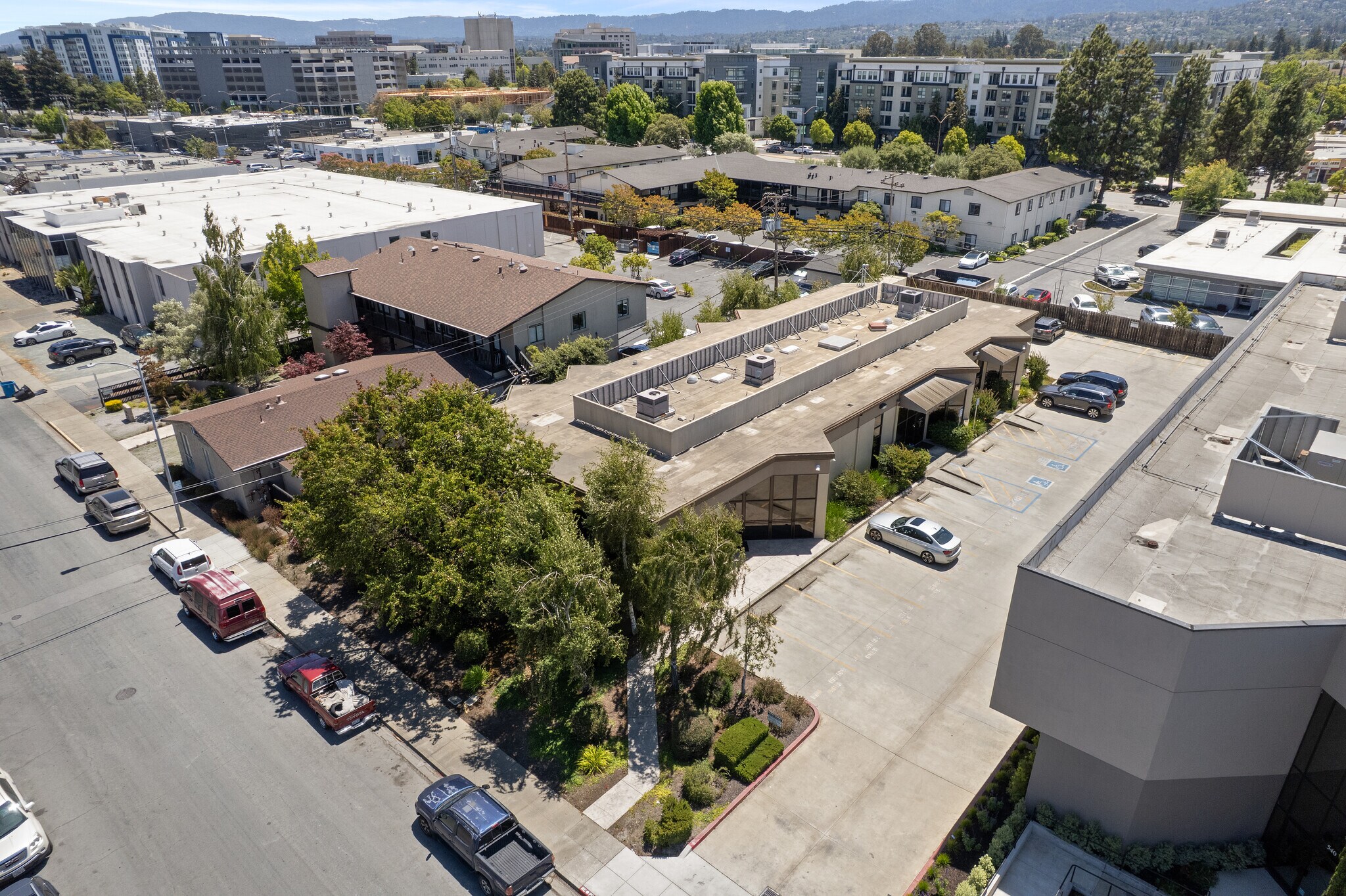 550 Price Ave, Redwood City, CA for Sale