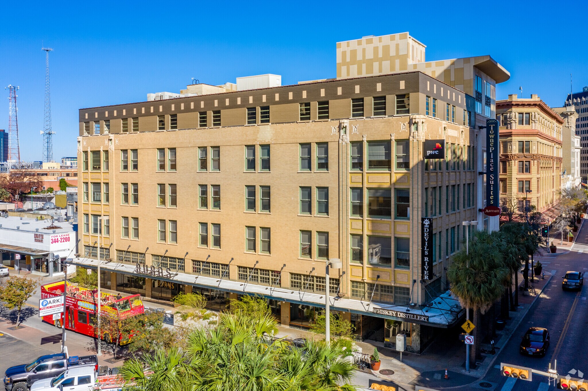 409 E Houston St, San Antonio, TX for Sale