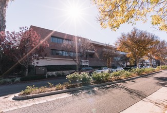 Calabasas, CA Office - 23586 Calabasas Rd