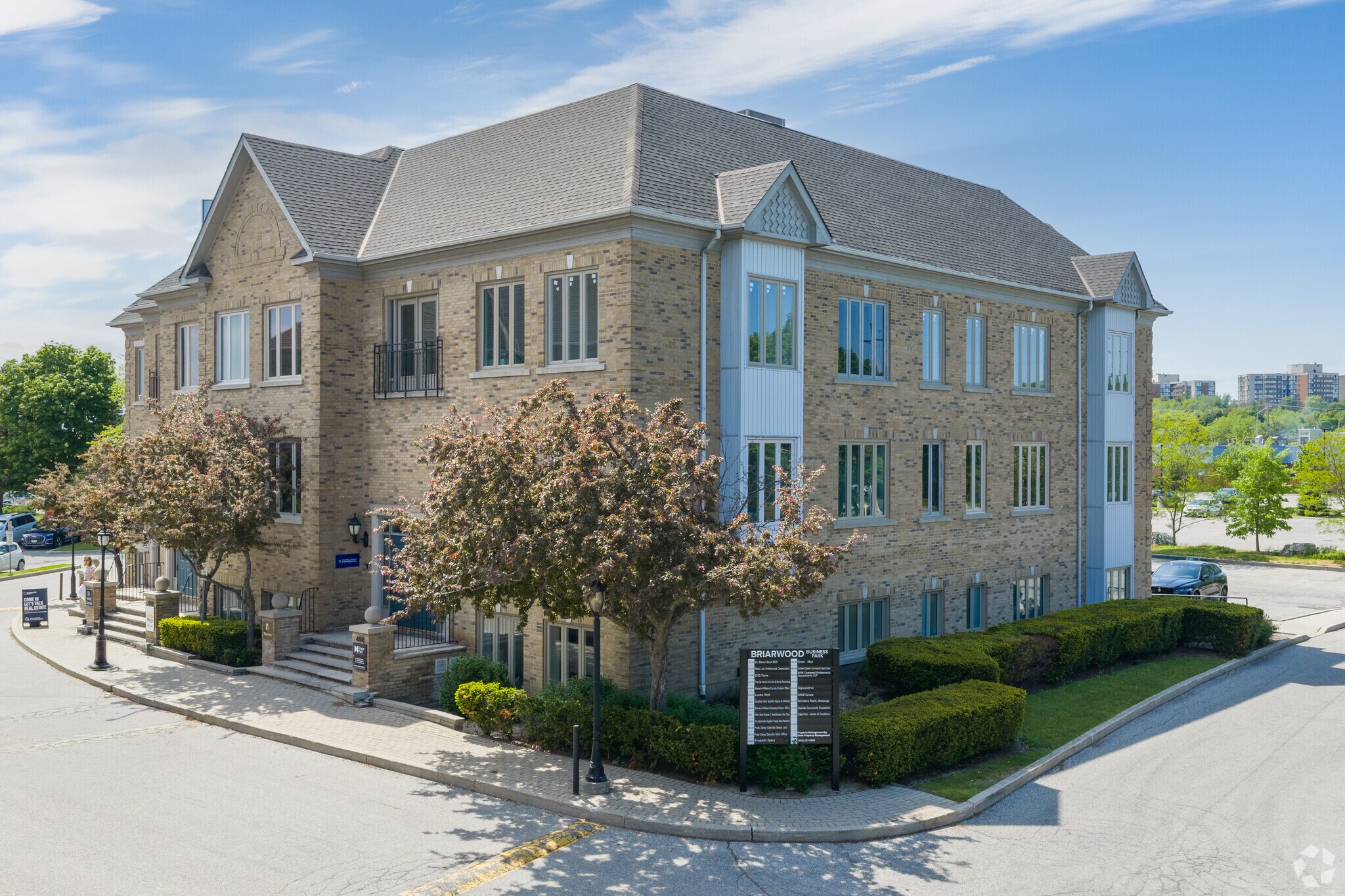 406-410 N Service Rd E, Oakville, ON for Sale