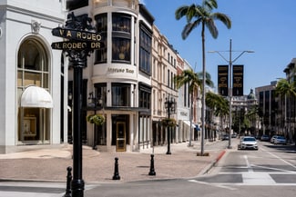 Beverly Hills, CA Coworking Space - 413-445 N Rodeo Dr