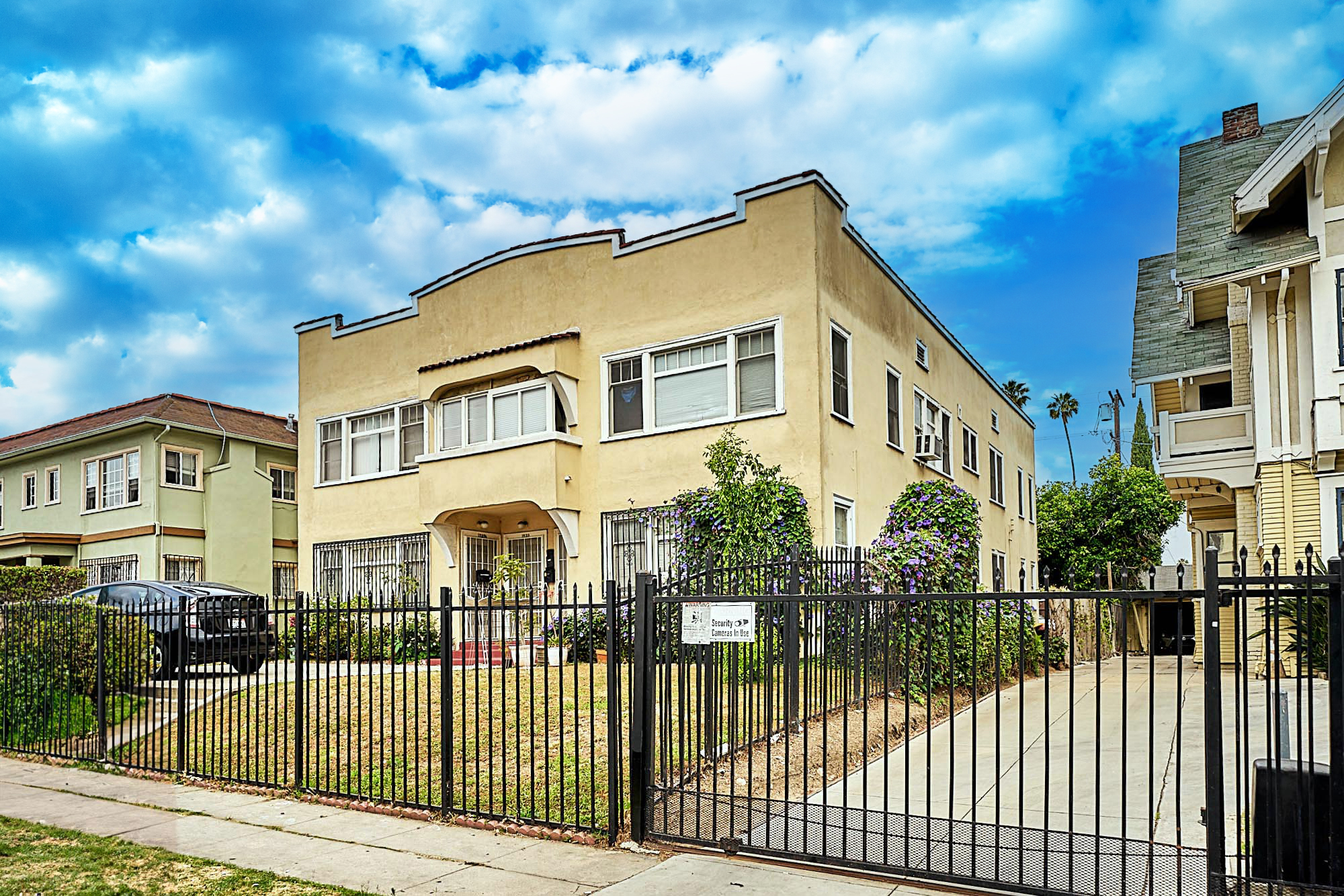 1237 4th Ave, Los Angeles, CA for Sale