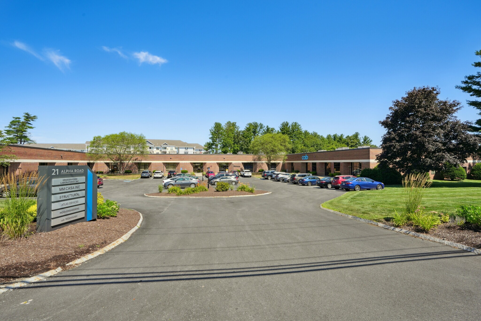 21 Alpha Rd, Chelmsford, MA for Rent