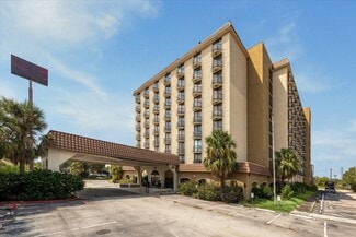 Houston, TX Hospitality - 9090 Southwest Fwy